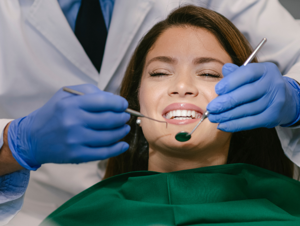 El poder de la prevención: chequeos dentales que salvan sonrisas